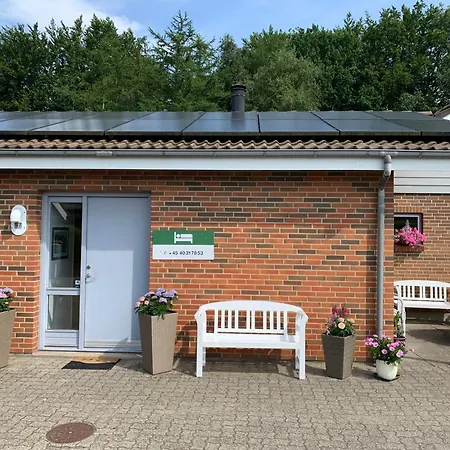 Hos Franz بيت ضيافة Kruså